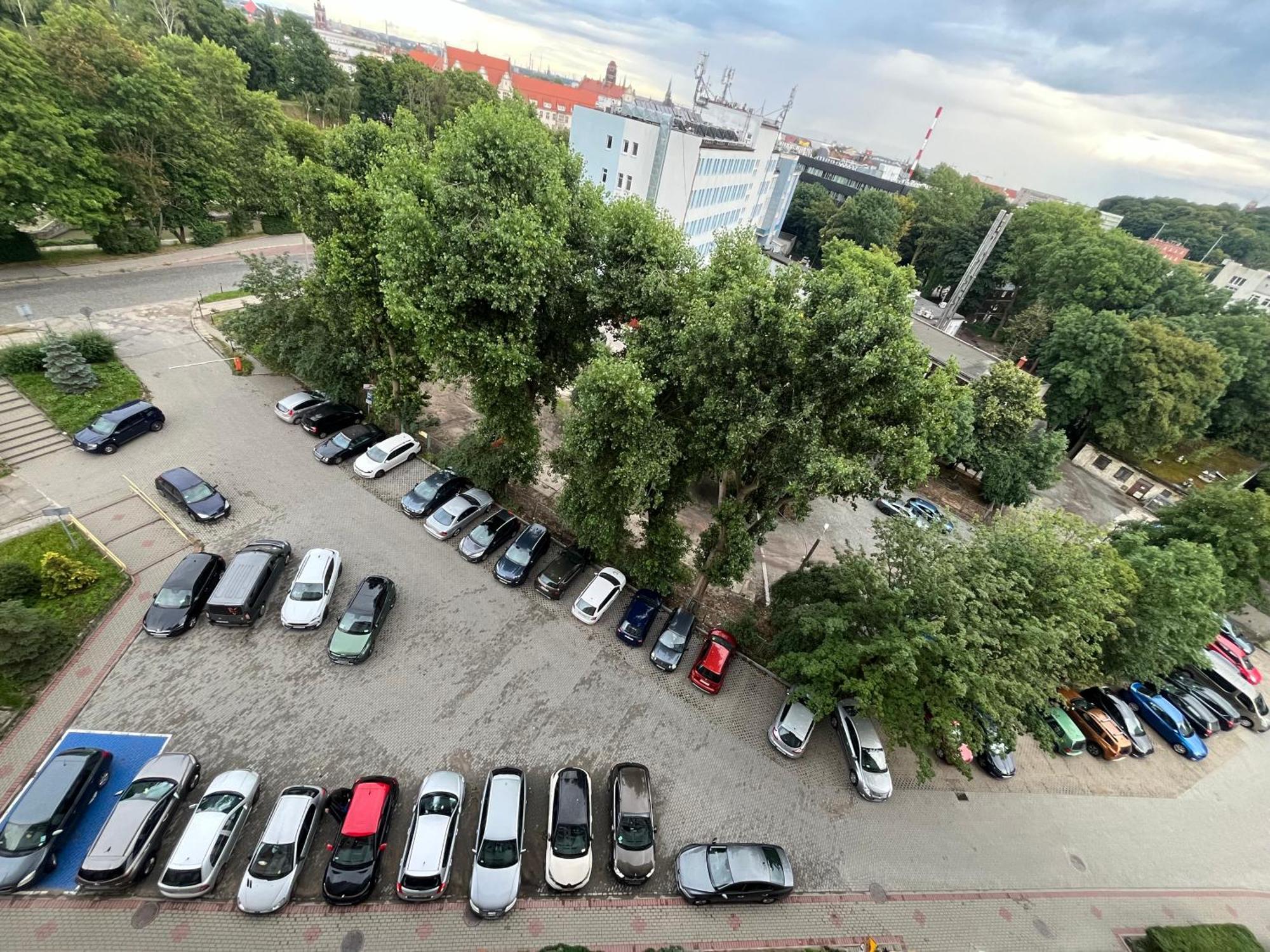 Kawalerka Blisko Srodmiescia Apartment Gdansk Ngoại thất bức ảnh